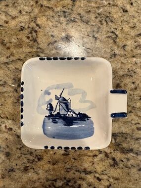 Vintage Delft Blue Ashtray Holland Vintage Windmill Handpainted Small 3.25"